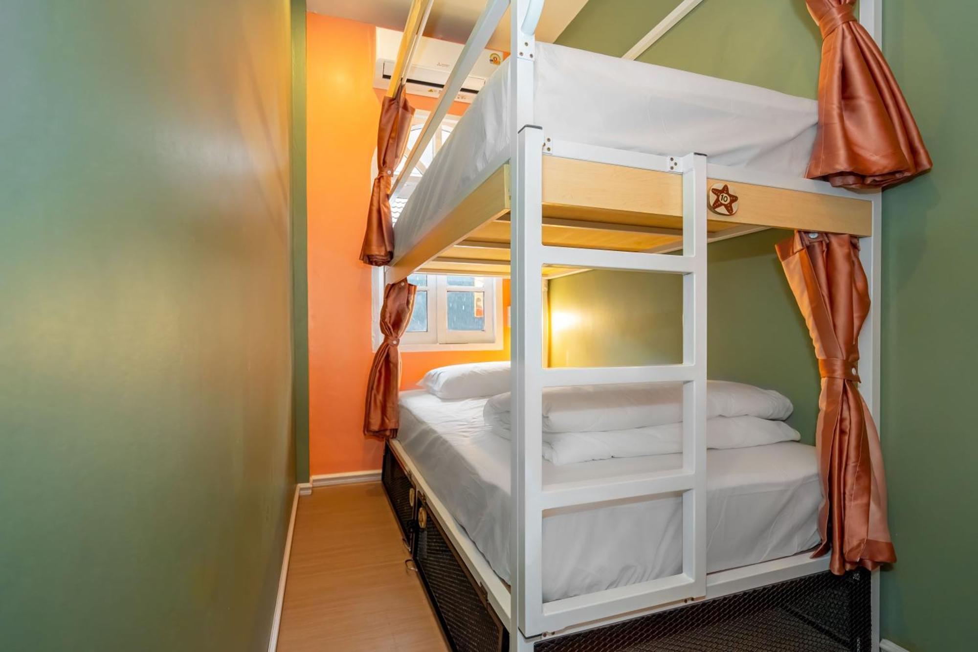 Sweett Lemon Hostel Patong Екстер'єр фото