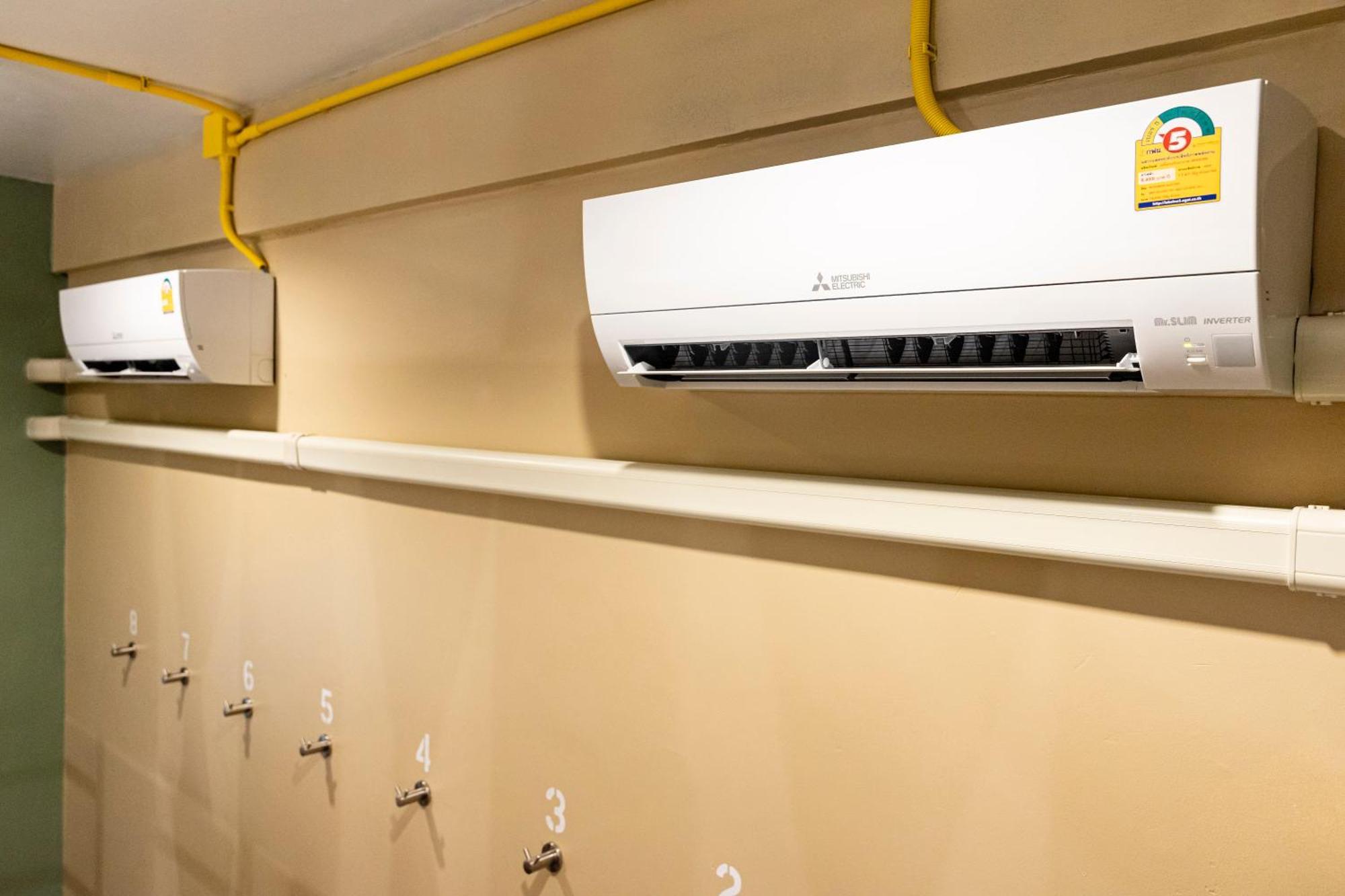 Sweett Lemon Hostel Patong Екстер'єр фото