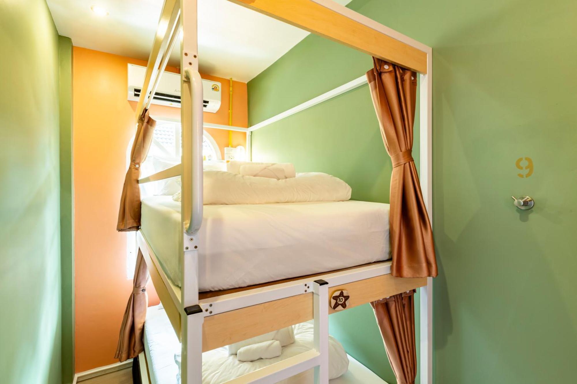 Sweett Lemon Hostel Patong Екстер'єр фото